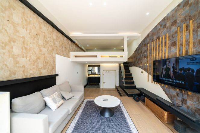 Character/Valuable Xintiandi Lanehouse with Private Entrance 6.5K