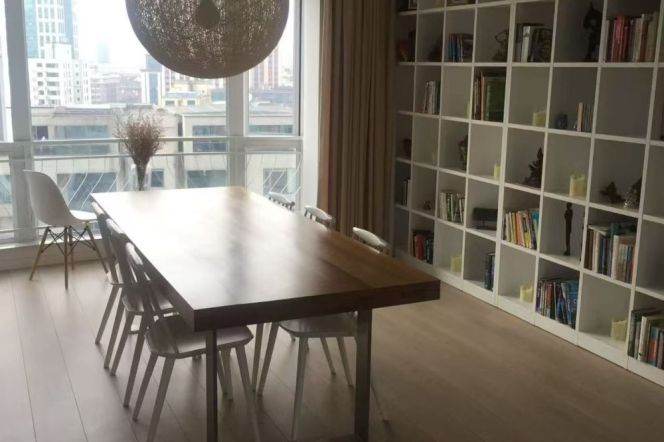 Changshu rd fancy Compound elevator 3BR 2BATH