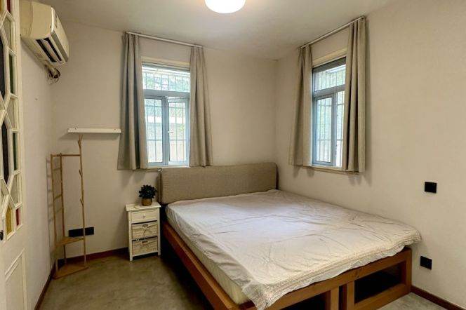 Cozy, 1Yard 1Br 70Sqm, South shaanxi rd., L1/10/12