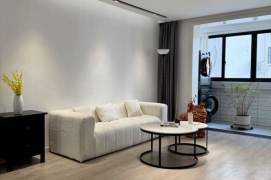 Modern&Spacious 2Br-2bathr on Yanping rd /Nr Jing'an Temple metro L2/7 /elevator