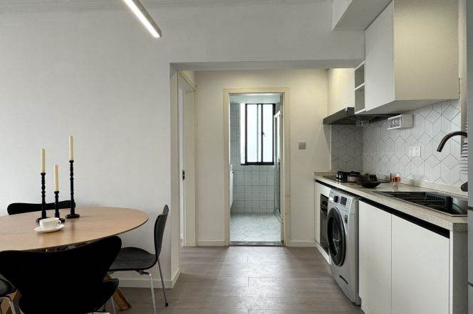 Highrise 2Br 2bathr 120Sqm +floor heating | Xintiandi MtL10/13 | Modern & Cozy 15K