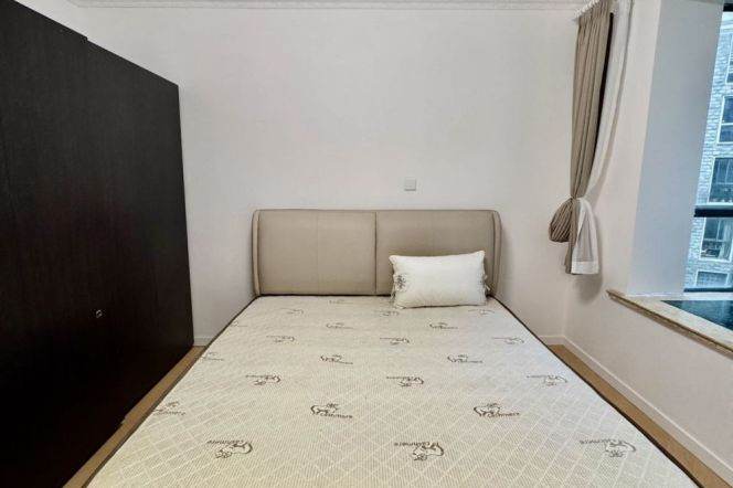 Yangguang Cuizhu Garden — Bright 2BR with Large Balcony