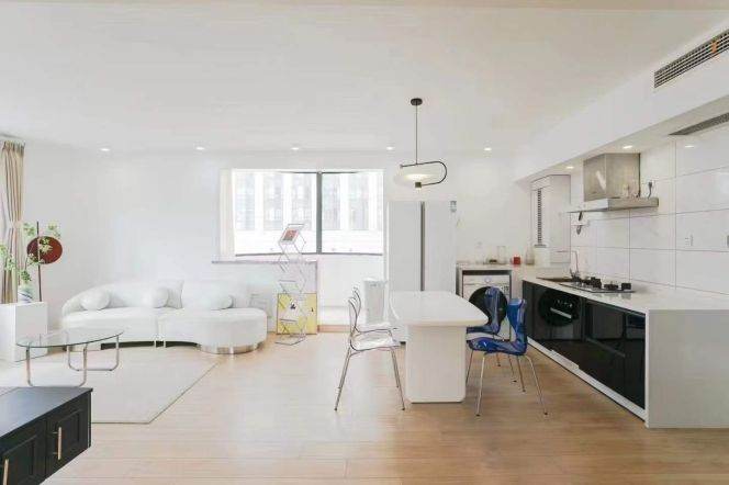 16.5k 2BR 2Bathr 150sqm Nr West Nanjing Rd.line2/12/13