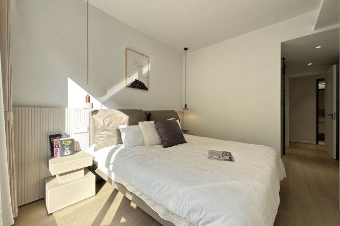 modern big brand new 2brs floor modern furniture floor heating beside Su zhou river line 2,15