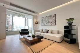 2BR 2BA Residence in Lianyang / Century Park, Pudong