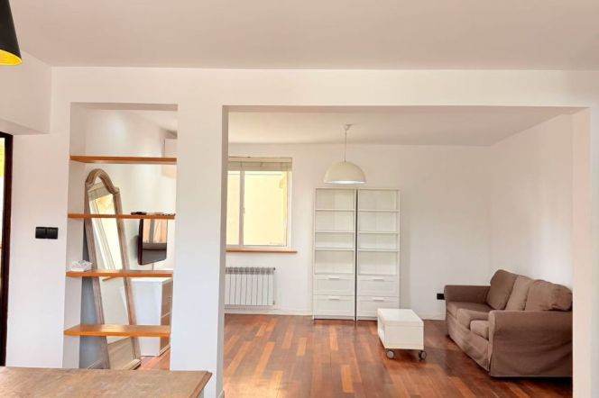 Good lighting 2brs near Shanghai Library