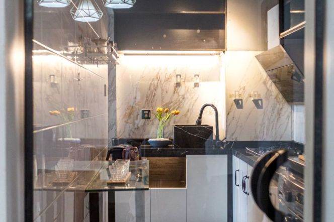 2 Brs, 1 Living room with Open Balcony, 110 sqm @ Jinshajiang metro L13