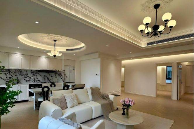 Newly Renovated 4BR 2BA 200m² Residence | Zhenning Road 