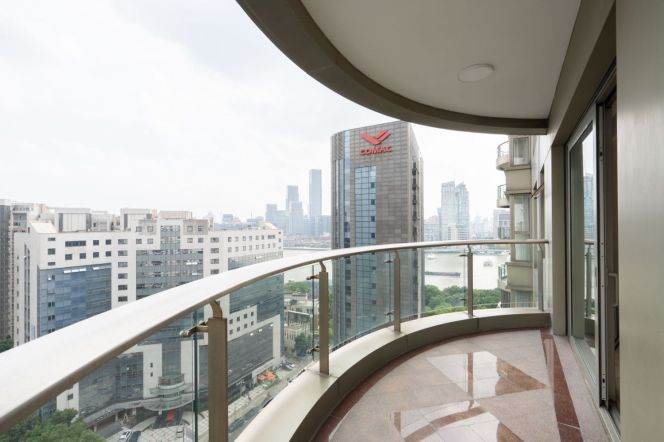 very modern 3brs floor heating river view in top 3 compound Pu dong beside river only 35.3K