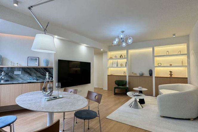 Modern&Simple & Beautiful 2Br-2bathr + River view | Hanzhong rd metro | Floor heating