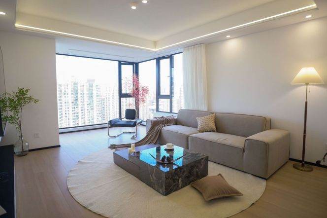 modern big 3brs floor heating nice view beside Su zhou river only 20.8K
