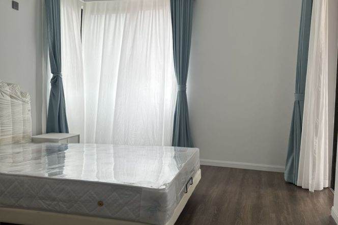 Elevator 3Brs/2Lrs/1Bt apt nr Jiaotong university,M10/11