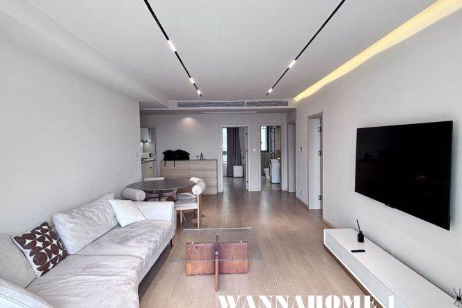 Nice View+Spacious&Modern&Bright 3Bdrs 2Baths Apt+L2 Wei Ning Rd+Green Compound
