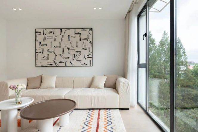 Modern 2BR 2BA 110m² Residence in Green City/Pudong