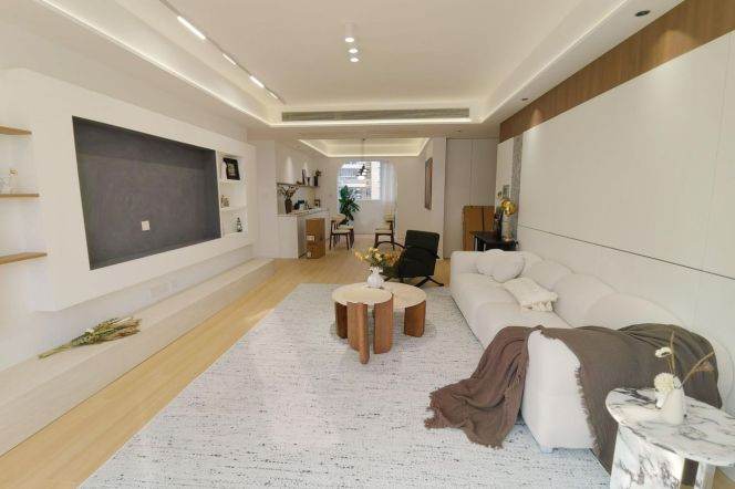 Modern & Spacious 3 br with floor heating in XuHui , easy to L1/12 CaoBao Rd St