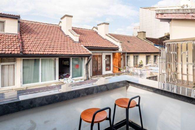 Middle Huaihai Rd Station 2Br with Open Balcony Loft Line13 Iapm