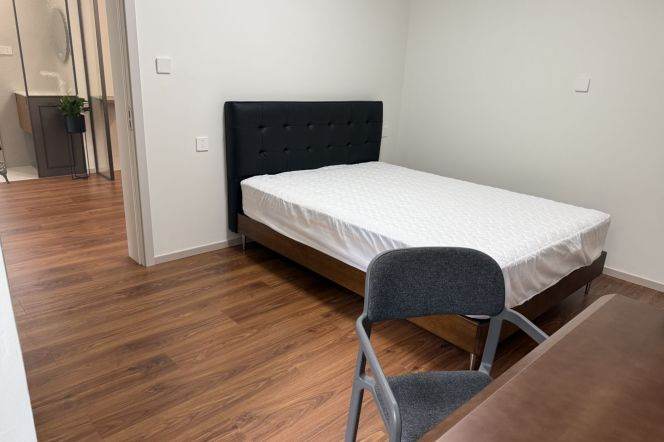 Cozy 2bedrooms elevator Apt+Central AC+oven@ Shanghai Zoo/Songhong Rd