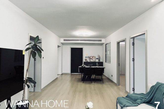 Luxury Building/Jiangsu Rd/Fantastic View/Brand New/Large Storages/Heater/Cozy3br2bt