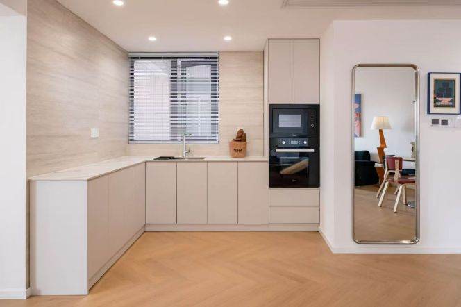 Zhongshan park elevator 2BR apartment