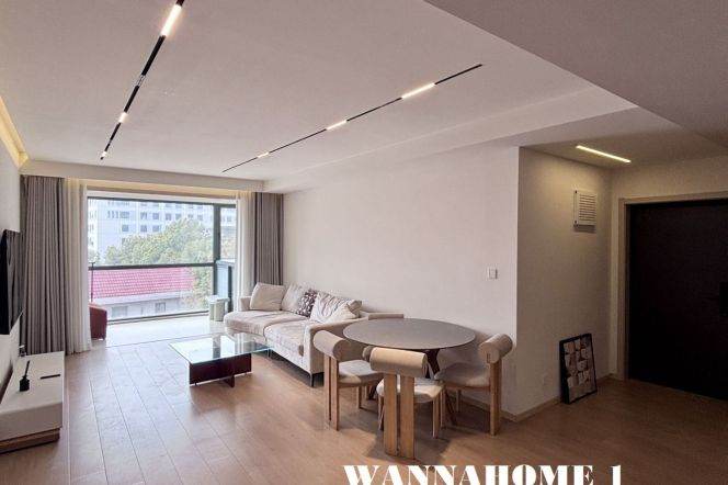 Nice View+Spacious&Modern&Bright 3Bdrs 2Baths Apt+L2 Wei Ning Rd+Green Compound