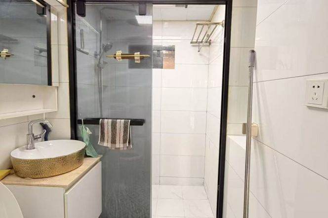 Changshu rd elevator 1BR apartment