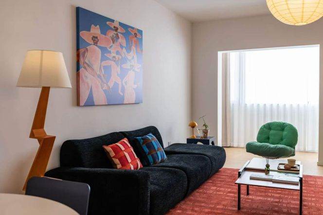 27F Brand New Modern 2Beds Floor Heating@Zhongshan Park