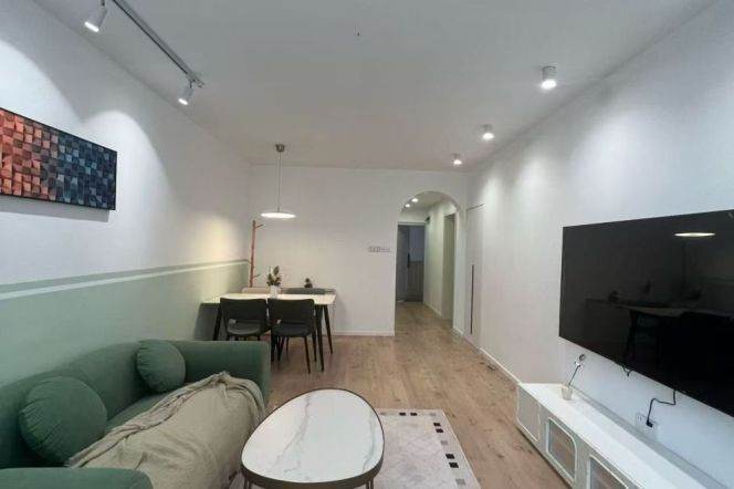 Modern Quality 1Bed with Elevator@Jing’an/Line 14