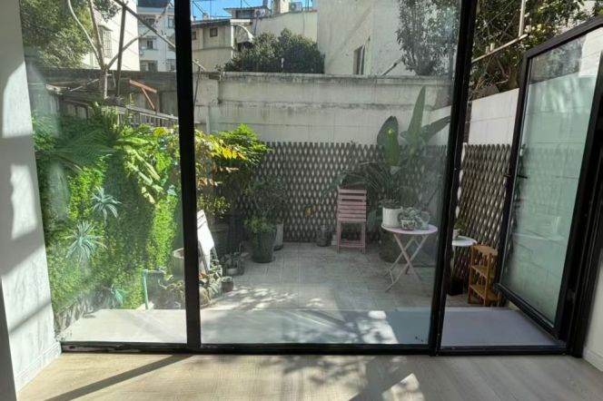 Nice yard 1Br/1Lr/1Bt apt nr Jiashan rd,M9/12