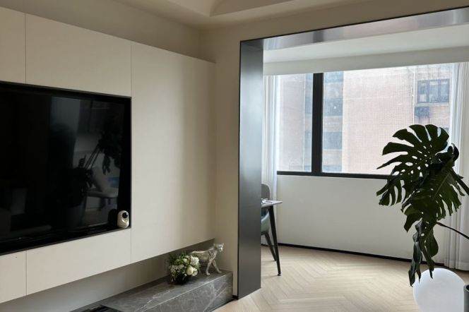 1 Big Br, 1 Living room with Central ac and dryer, 80 sqm @ West Yan’an metro L3&4