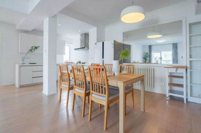 Bright 3Br Apt Balc/Heating/Club Shanghai Library 