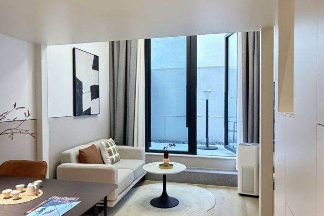 Elevator 1br-Fudan University-Metro Line 8