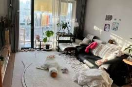 2 Brs, 2 Baths with Balcony, Floor Heating, Central ac, Oven, 130 sqm @ West Yan’an metro L3&4