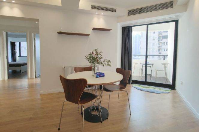 Nice Balcony 2Brs/2Lrs/1Bt apt nr Wuding rd,M7/14