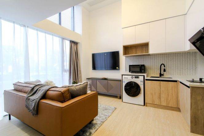 1BR-Zhaojiabang Road-4-minute walk to Line 1/9/11-Xujiahui