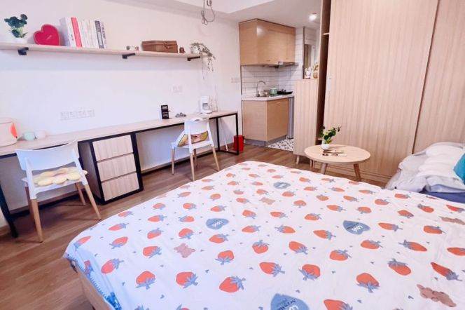 1Studio near line 1 N.Zhong'shan Rd metro and  convenient to People Square metro