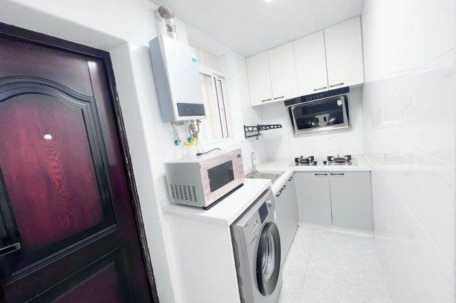 Jing'an District — Bright Renovated 1BR