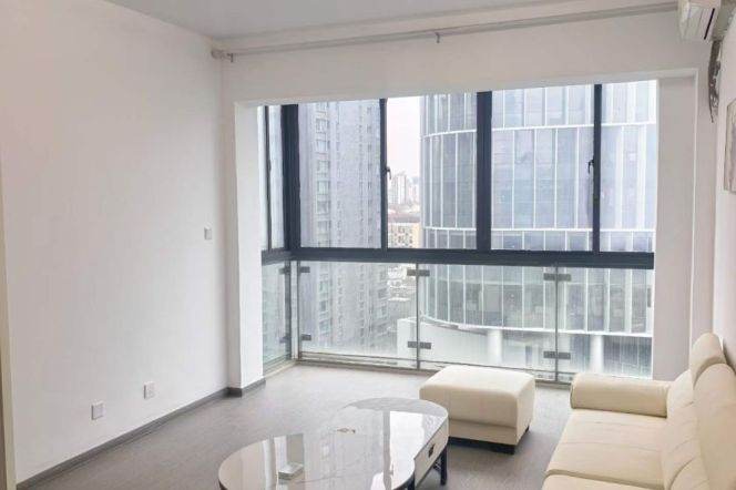 fengqiao rd elevator 2BR/big living room @L11