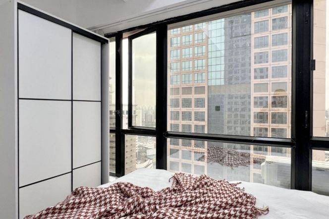 Cozy room near Hanzhong rd,international students roommates,long/short term 