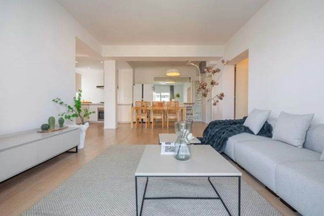 Bright 3Br Apt Balc/Heating/Club Shanghai Library 