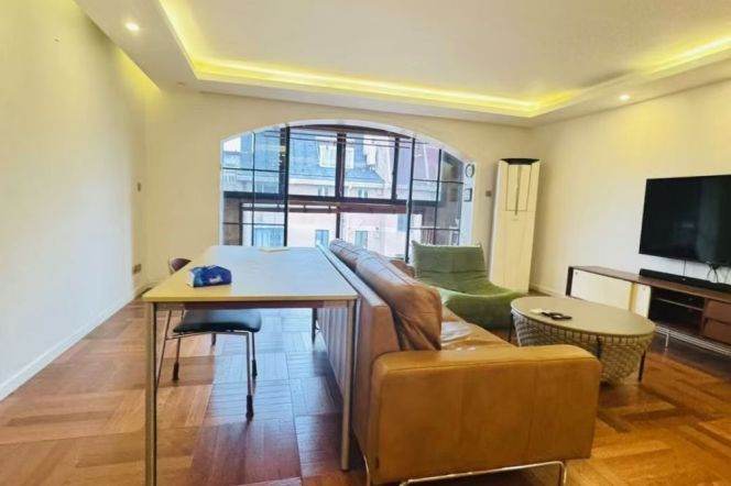 Morden&Bright 2Bdrs /Floor Heating @Longxi Rd &Line 10