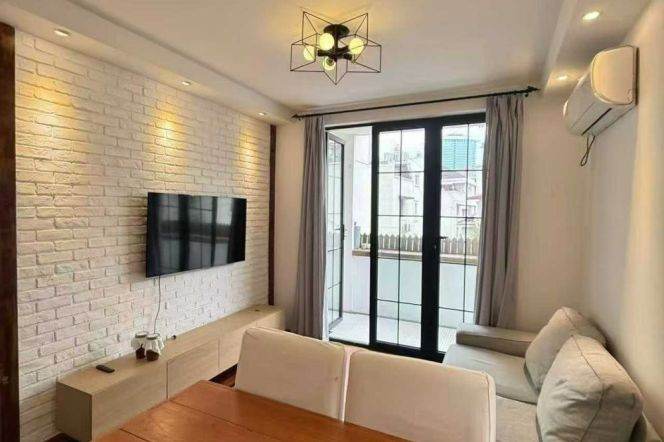 Dapuqiao Station 1Br with Open Balcony Line9