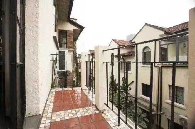 Fumin rd/Julu rd wall heating&floor heating 3+1brs apt wt terrace&balcony;L2/7