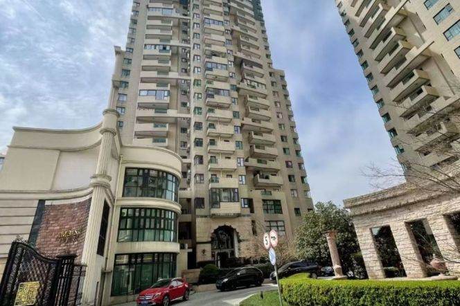 L10 Shanghai Library Station, 2 bedrooms with a cloakroom + outdoor balcony