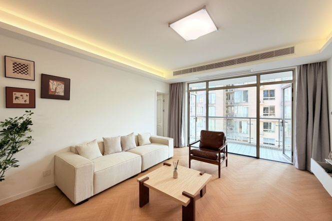 Nice 3brs in jingan temple area