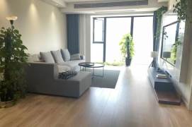 2 Brs, 2 Baths, 130 sqm, Floor Heating, Central ac, Oven @ Changping metro L7