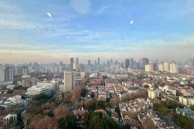 Floor heating 2BR APT Elevator Yueyang Rd 12k