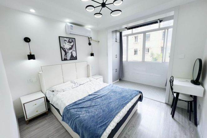 Jing'an District — Bright Renovated 1BR