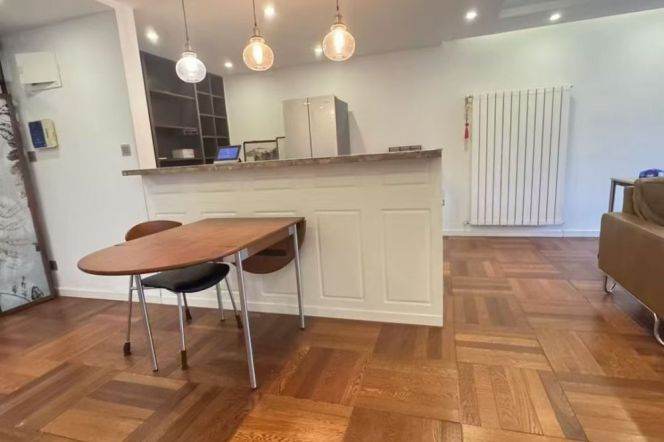 Morden&Bright 2Bdrs /Floor Heating @Longxi Rd &Line 10