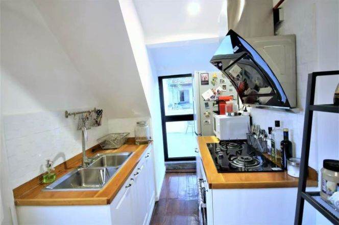 2BR-Nanchang Road-3 minutes to Line 13-Huaihai Middle Road