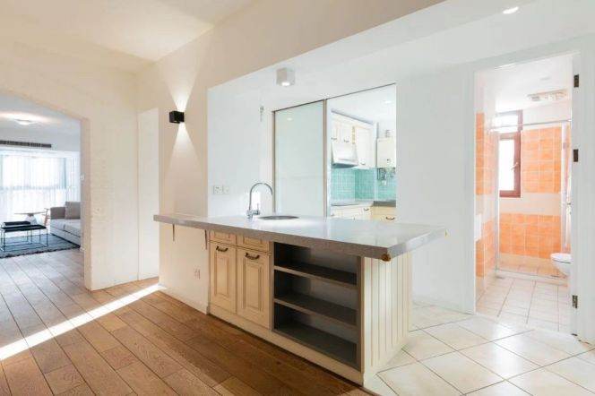 Yuyuan Residence — Spacious 2BR in Historic District